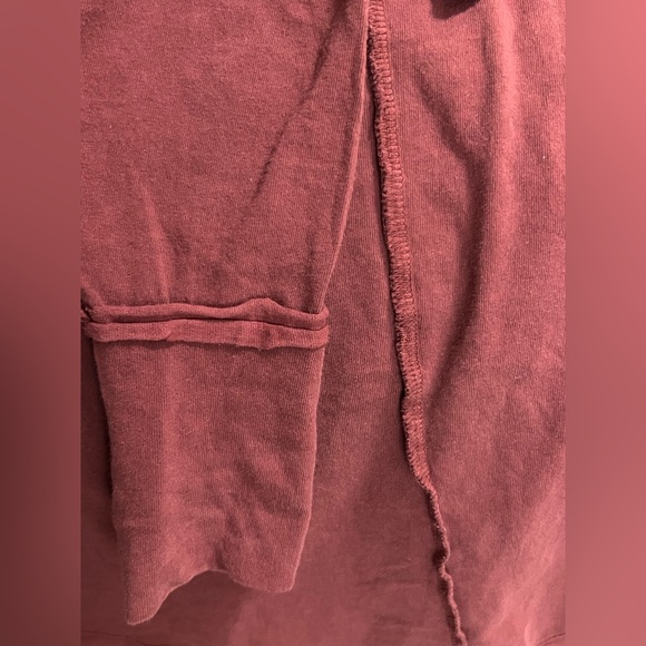 We the Free People We are the People Cowl Cotton Slit Sides Top in Redwood XS - Picture 6 of 7